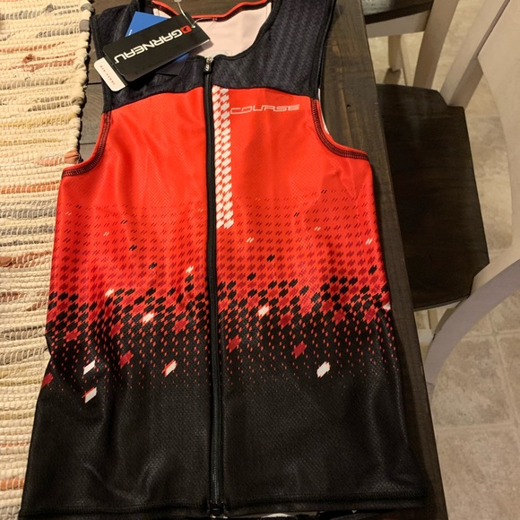 Louis Garneau Other - Garneau tank